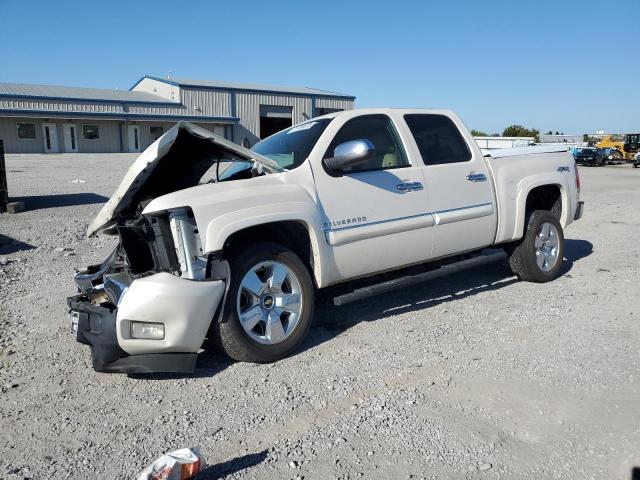 2011 CHEVROLET SILVERADO K1500 LT, 