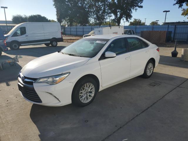 2016 TOYOTA CAMRY LE, 