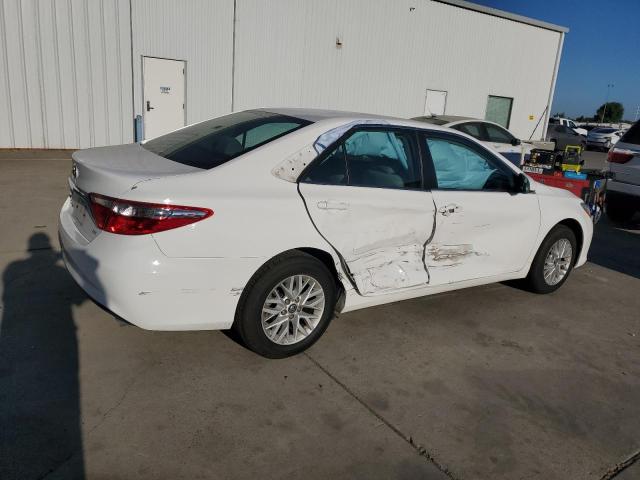 4T4BF1FK3GR571752 - 2016 TOYOTA CAMRY LE WHITE photo 3