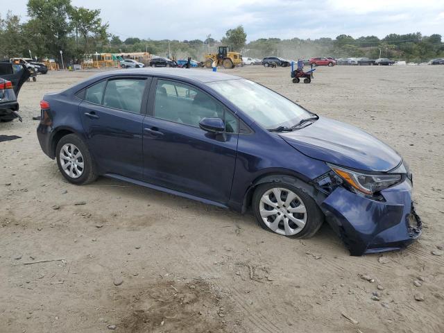 5YFEPMAE5MP206705 - 2021 TOYOTA COROLLA LE 蓝色 照片 4