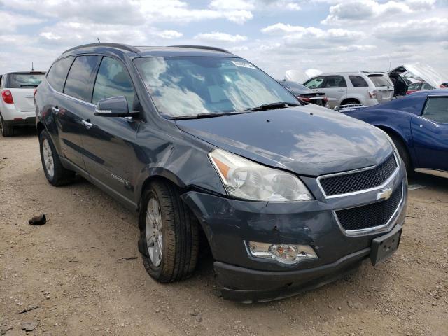 1GNER23D69S112879 - 2009 CHEVROLET TRAVERSE LT GRAY photo 4