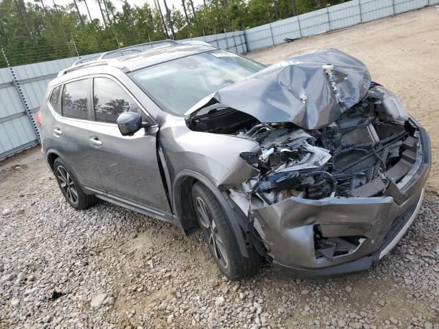 JN8AT2MT3JW485684 - 2018 NISSAN ROGUE S GRAY photo 4