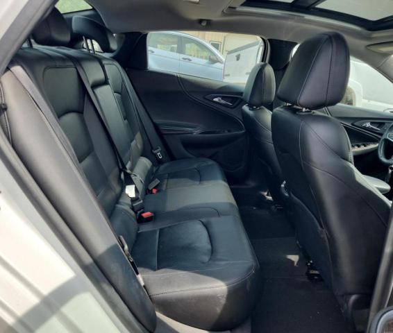 1G1ZE5SX3JF165337 - 2018 CHEVROLET MALIBU PREMIER WHITE photo 10