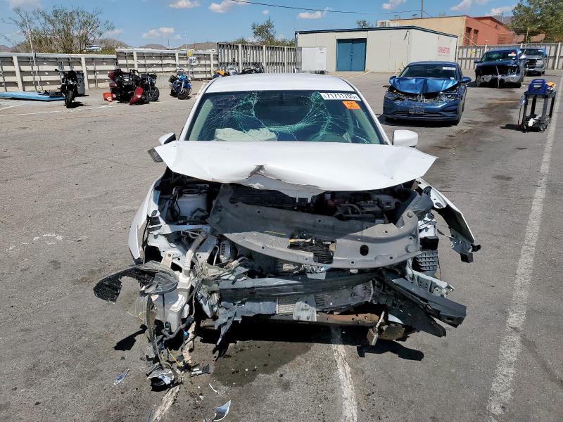 3N1AB7AP1KY446477 - 2019 NISSAN SENTRA S 白色 照片 5