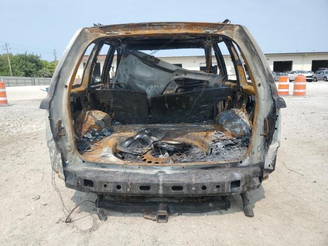 1J4GW48S54C162909 - 2004 JEEP GRAND CHEROKEE LAREDO 灰色 照片 6