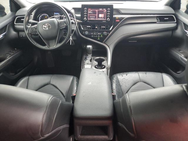 4T1G11AK2NU640658 - 2022 TOYOTA CAMRY SE BLUE photo 8