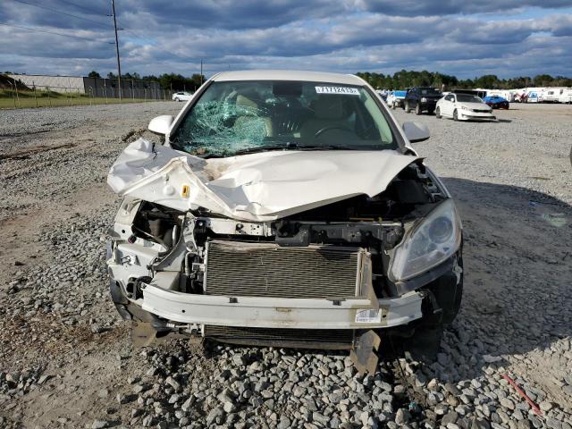 1G4PP5SK9G4158809 - 2016 BUICK VERANO WHITE photo 5