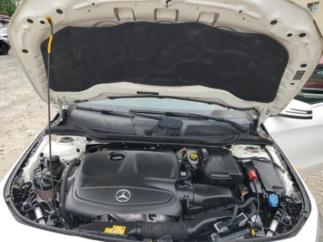 WDDSJ4EB4KN738662 - 2019 MERCEDES-BENZ CLA 250 თეთრი ფოტო 11