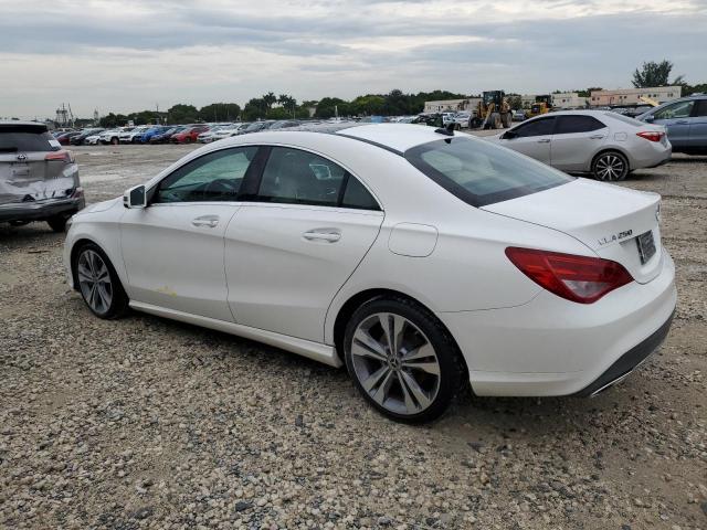 WDDSJ4EB4KN738662 - 2019 MERCEDES-BENZ CLA 250 WHITE photo 2