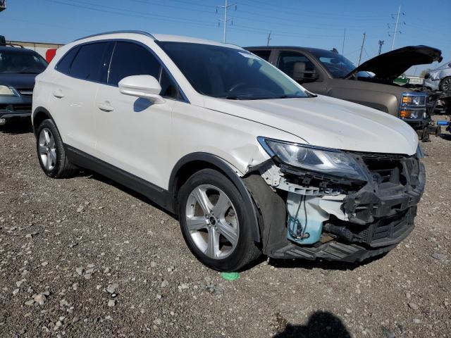 5LMCJ1C93JUL00645 - 2018 LINCOLN MKC PREMIERE WHITE photo 4