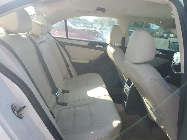 3VWDZ7AJXBM382557 - 2011 VOLKSWAGEN JETTA SE 白色 照片 10