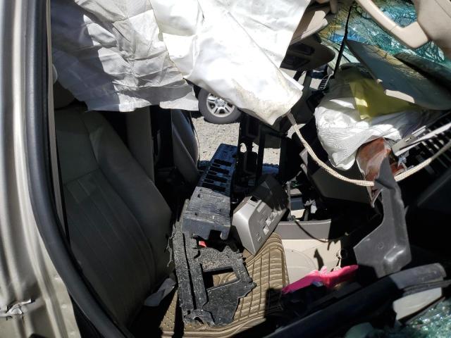 5LMFU28R74LJ27631 - 2004 LINCOLN NAVIGATOR 米色 照片 10