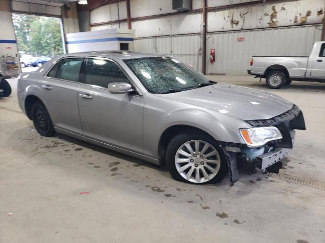 2C3CCAAG0EH354470 - 2014 CHRYSLER 300 SILVER photo 4