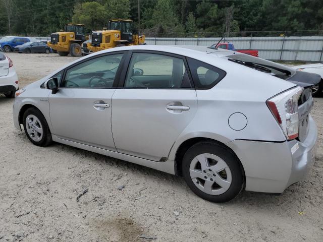 JTDKN3DU9B5339015 - 2011 TOYOTA PRIUS 银色 照片 2