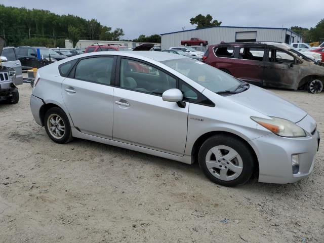 JTDKN3DU9B5339015 - 2011 TOYOTA PRIUS 银色 照片 4