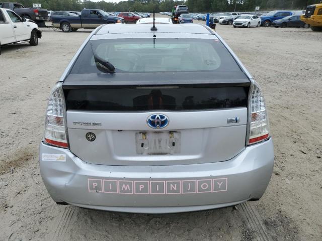 JTDKN3DU9B5339015 - 2011 TOYOTA PRIUS 银色 照片 6
