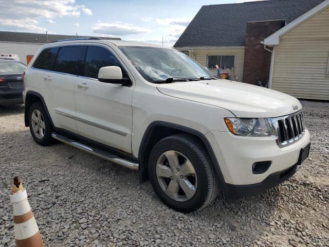 1J4RR4GG8BC640914 - 2011 JEEP GRAND CHER LAREDO 白色 照片 4