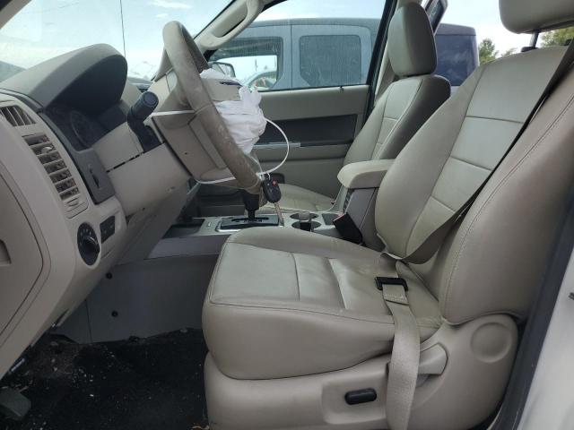 1FMCU0DG4CKA88581 - 2012 FORD ESCAPE XLT WHITE photo 7