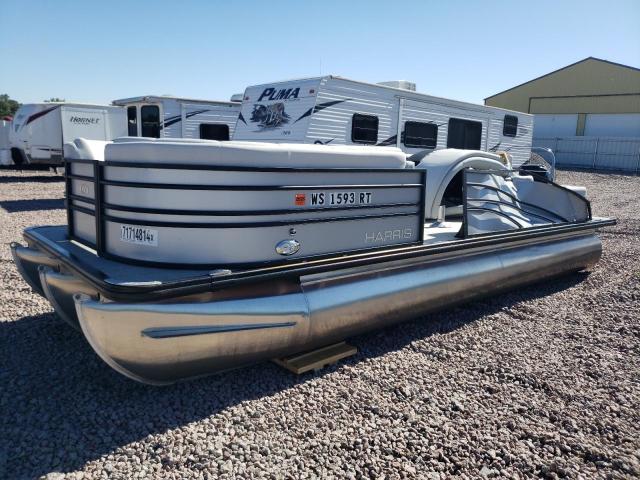 HAMP4847F222 - 2022 HARR BOAT/TRAIL WHITE photo 2