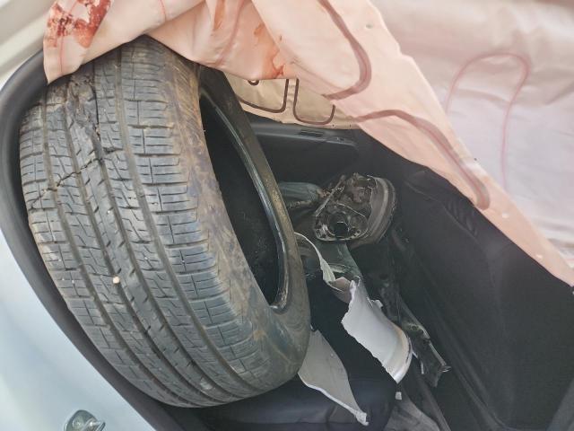 3GNAXKEV5KS584530 - 2019 CHEVROLET EQUINOX LT WHITE photo 10