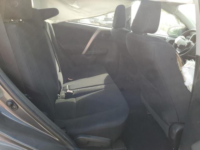 2T3ZFREV7JW455441 - 2018 TOYOTA RAV4 LE ნაცრისფერი ფოტო 10