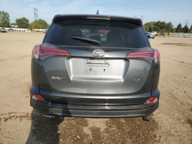 2T3ZFREV7JW455441 - 2018 TOYOTA RAV4 LE ნაცრისფერი ფოტო 6