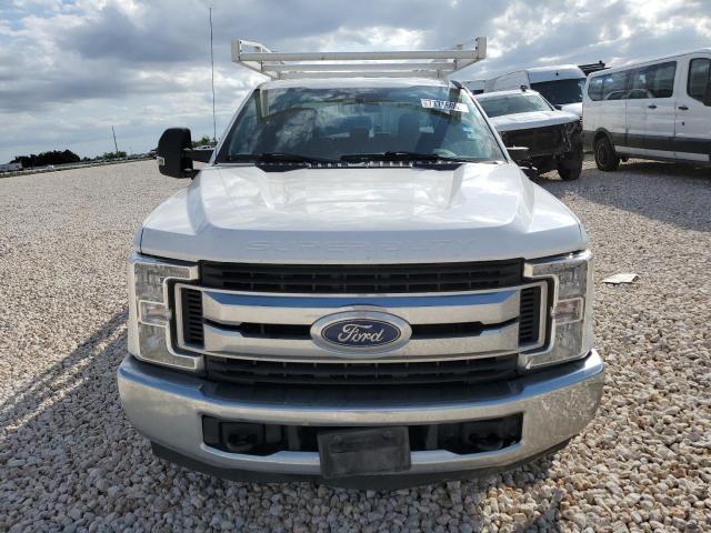 1FD8X3A64KEG80991 - 2019 FORD F350 SUPER DUTY WHITE photo 5