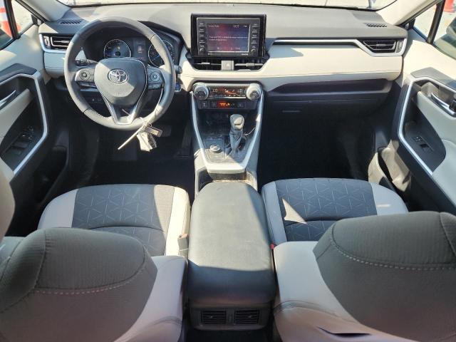 4T3R6RFV4MU030648 - 2021 TOYOTA RAV4 XLE ვერცხლისფერი ფოტო 8