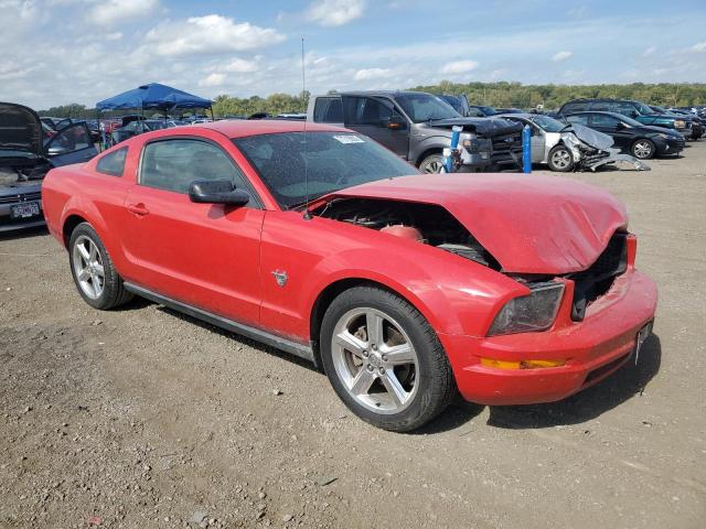 1ZVHT80N295119122 - 2009 FORD MUSTANG RED photo 4