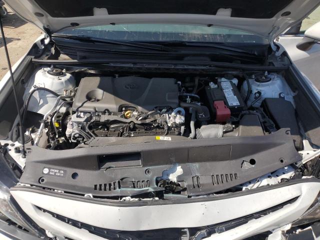 4T1G11AK8RU211711 - 2024 TOYOTA CAMRY SE NIGHT SHADE WHITE photo 11