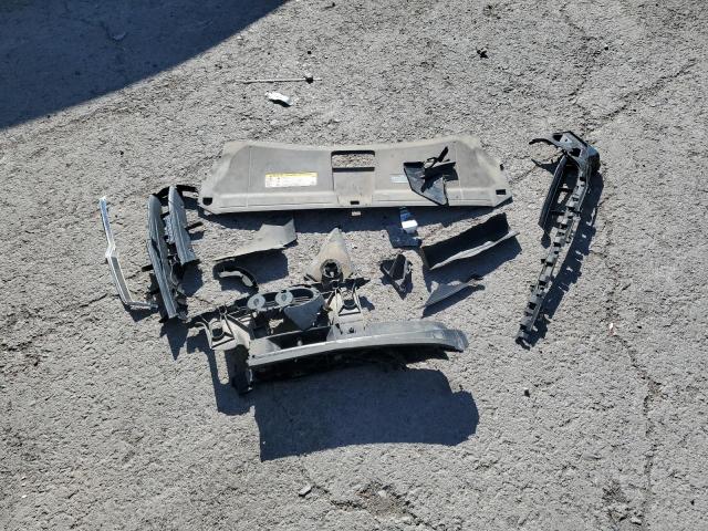 WA1JCCFS2JR011725 - 2018 AUDI Q3 PREMIUM PLUS Weiß Foto 13