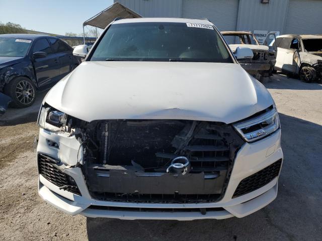 WA1JCCFS2JR011725 - 2018 AUDI Q3 PREMIUM PLUS Weiß Foto 5