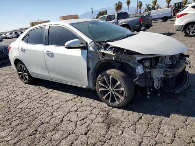 5YFBURHE9JP745323 - 2018 TOYOTA COROLLA L 白色 照片 4