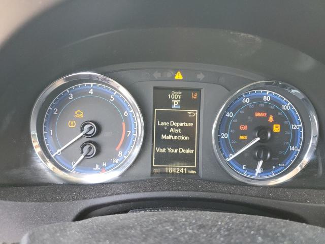 5YFBURHE9JP745323 - 2018 TOYOTA COROLLA L 白色 照片 9