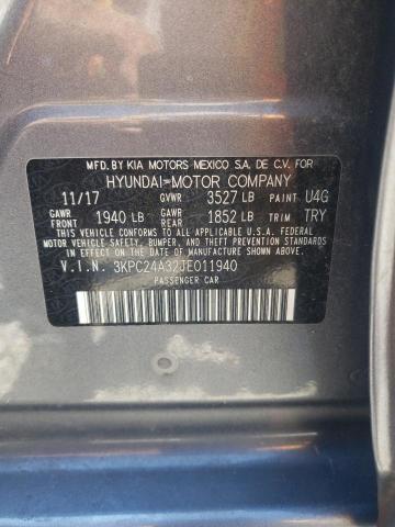 3KPC24A32JE011940 - 2018 HYUNDAI ACCENT SE GRAY photo 12