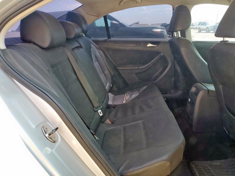 3VWDX7AJ8CM114632 - 2012 VOLKSWAGEN JETTA SE Արծաթագույն լուսանկար 10
