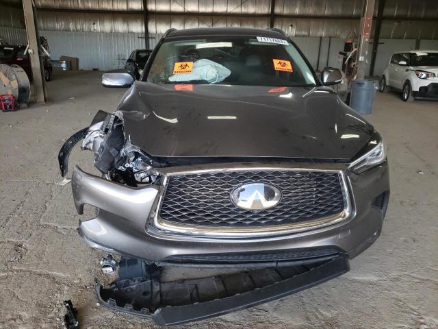 3PCAJ5M3XKF141598 - 2019 INFINITI QX50 ESSENTIAL GRAY photo 5