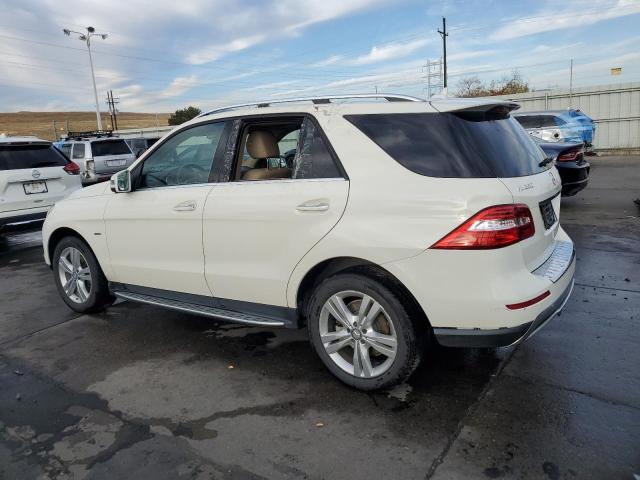 4JGDA5HB7CA042466 - 2012 MERCEDES-BENZ ML 350 4MATIC WHITE photo 2