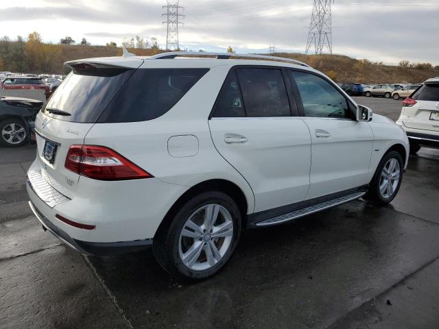 4JGDA5HB7CA042466 - 2012 MERCEDES-BENZ ML 350 4MATIC WHITE photo 3