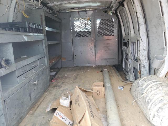 1GCWGFFA0B1150180 - 2011 CHEVROLET EXPRESS G2 თეთრი ფოტო 10