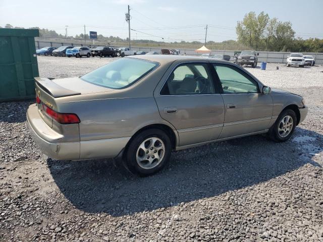 JT2BG22KXX0287946 - 1999 TOYOTA CAMRY LE 金色 照片 3