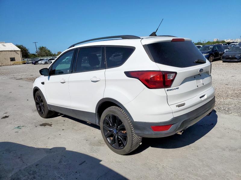1FMCU0GD8KUB30156 - 2019 FORD ESCAPE SE 白色 照片 2
