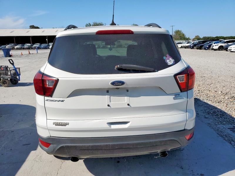1FMCU0GD8KUB30156 - 2019 FORD ESCAPE SE 白色 照片 6