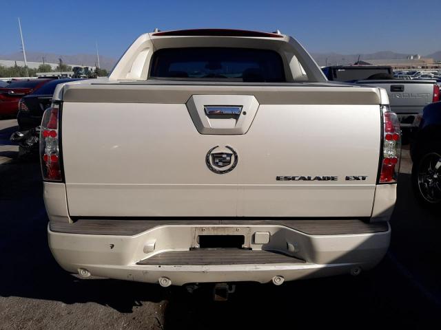 3GYEK63N13G270424 - 2003 CADILLAC ESCALADE EXT WHITE photo 6