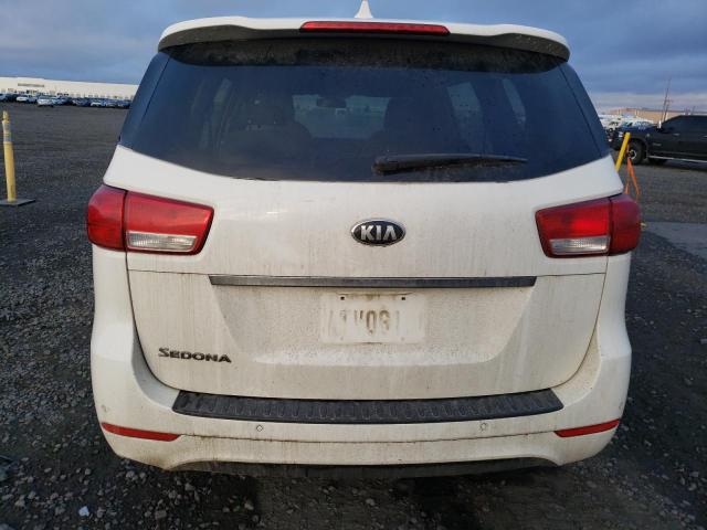 KNDMA5C13F6038330 - 2015 KIA SEDONA L WHITE photo 6