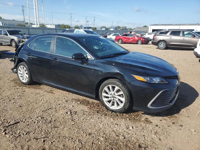 4T1C11AK0PU725483 - 2023 TOYOTA CAMRY LE BLACK photo 4