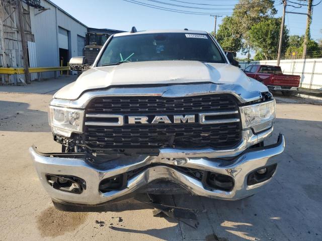 3C6UR5DL5NG201783 - 2022 RAM 2500 BIG HORN/LONE STAR WHITE photo 5