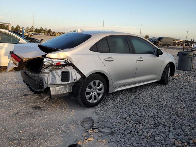 5YFEPMAE1MP241502 - 2021 TOYOTA COROLLA LE Gümüş foto 3