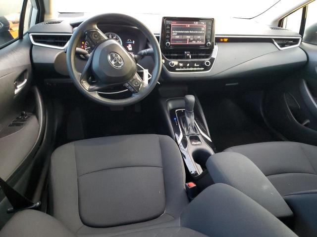 5YFEPMAE1MP241502 - 2021 TOYOTA COROLLA LE Gümüş foto 8