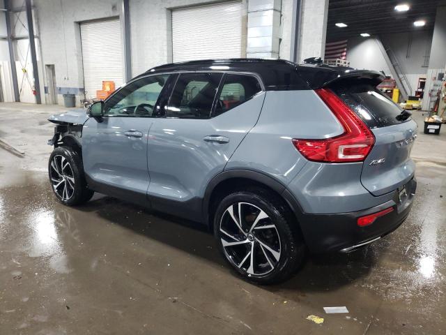 YV4162UM0L2187189 - 2020 VOLVO XC40 T5 R-DESIGN BLUE photo 2